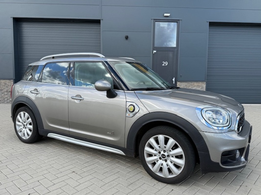MINI-Countryman-Mini 2.0 Cooper S E ALL4 Chili | Lease One en Lenen op Maat maken het mogelijk!