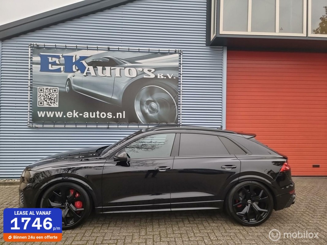 Audi-RSQ8-4.0 TFSI RS Q8 quattro 601pk. Black/black Vol !! | Lease One en Lenen op Maat maken het mogelijk!