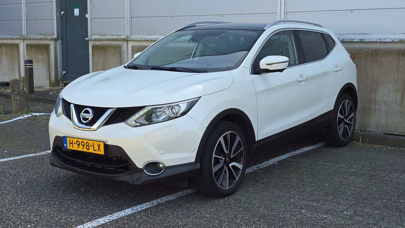 Nissan-QASHQAI-1.2 Connect Edition | Lease One en Lenen op Maat maken het mogelijk!