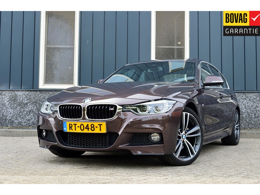 BMW-3 Serie-330i xDrive M-Sport | Lease One en Lenen op Maat maken het mogelijk!