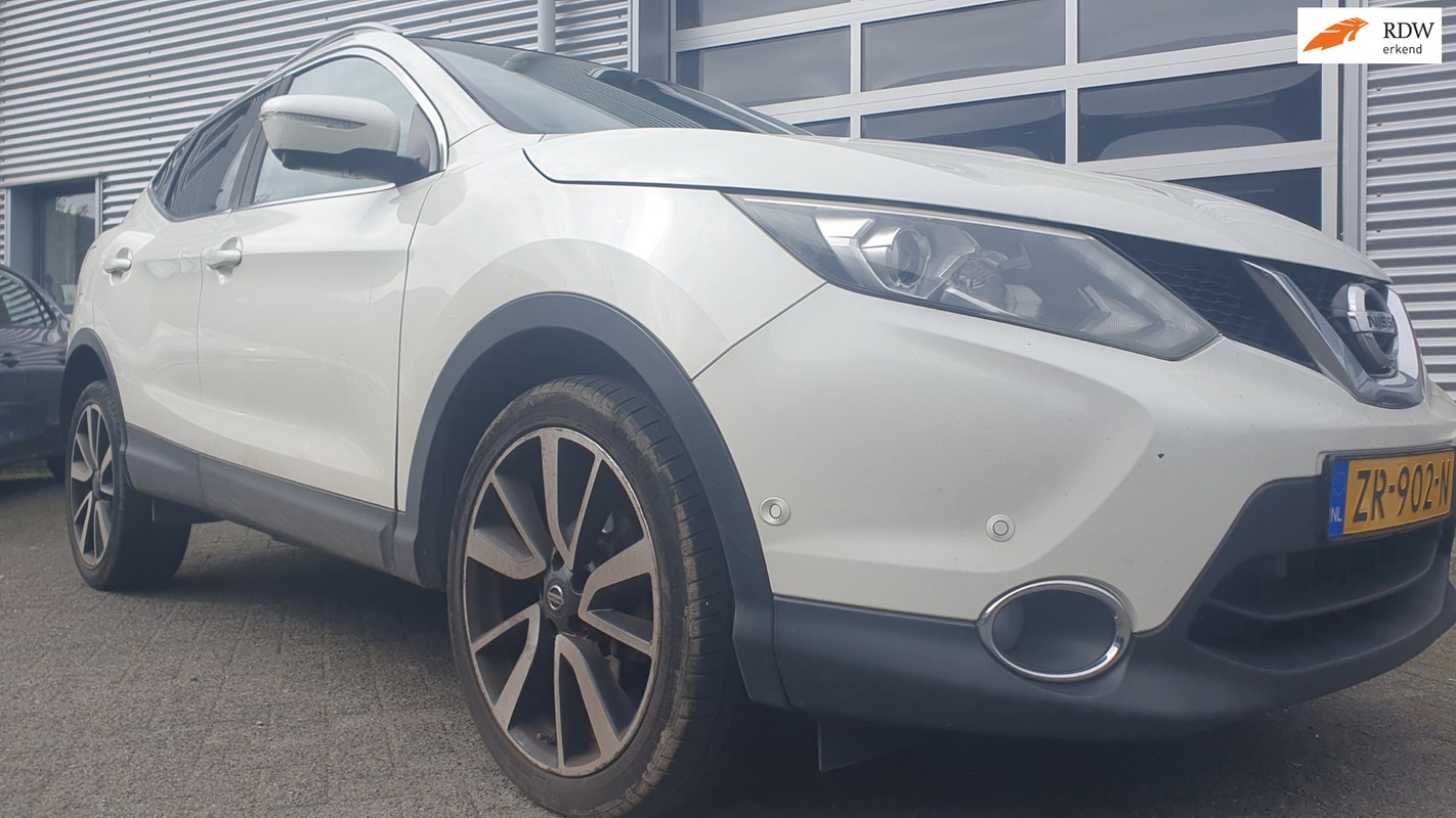 Nissan-QASHQAI-1.2 Premier Edition | Lease One en Lenen op Maat maken het mogelijk! Nissan-QASHQAI-1.2 Premier Edition | Lease One en Lenen op Maat maken het mogelijk!