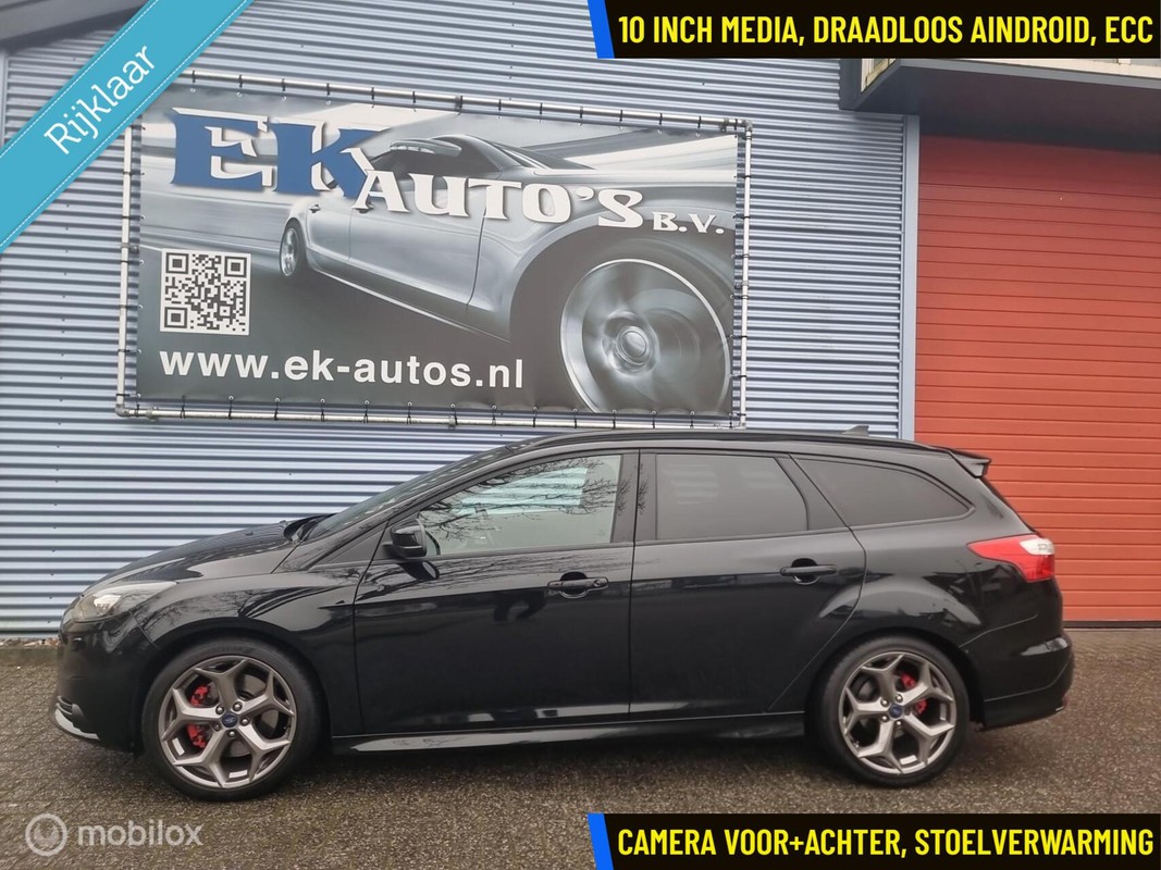 Ford-Focus-Wagon 2.0 Turbo ST-3 250pk. Compleet en Topstaat! | Lease One en Lenen op Maat maken het mogelijk!