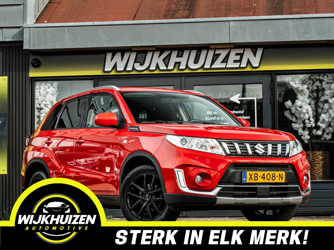 Suzuki-Vitara-1.0 Boosterjet Blackline met Climate !!! Camera !!! Cruise !!! Vol Opties !!! | Lease One en Lenen op Maat maken het mogelijk!