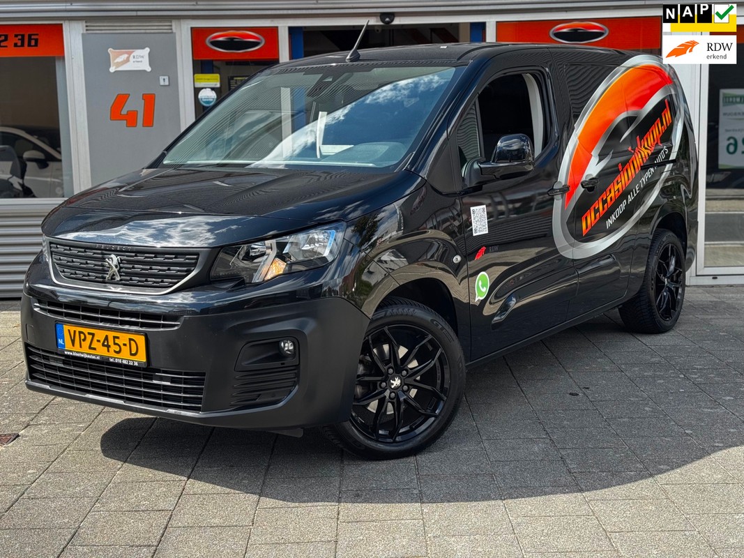 Peugeot-Partner-1.5 BlueHDI Automaat L2 3-Persoons Dubbele Schuifdeur Asphalt Long 1e Eigenaar | Lease One en Lenen op Maat maken het mogelijk! Peugeot-Partner-1.5 BlueHDI Automaat L2 3-Persoons Dubbele Schuifdeur Asphalt Long 1e Eigenaar | Lease One en Lenen op Maat maken het mogelijk!