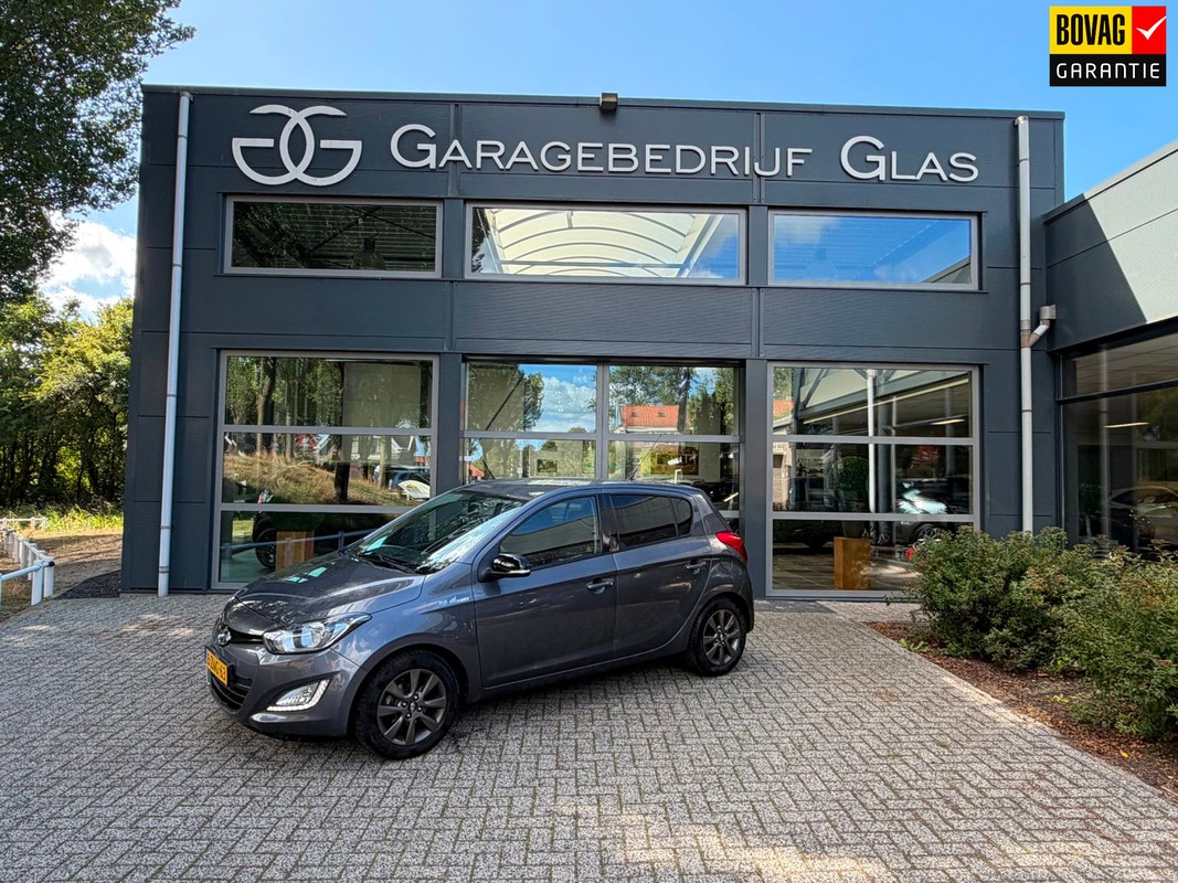 Hyundai-i20-1.2i Go! trekhaak 69000 km !!! | Lease One en Lenen op Maat maken het mogelijk! Hyundai-i20-1.2i Go! trekhaak 69000 km !!! | Lease One en Lenen op Maat maken het mogelijk!
