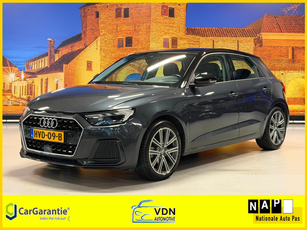 Audi-A1 Sportback-35 TFSi 150pk Edition 1 Automaat Leer LED PDC | Lease One en Lenen op Maat maken het mogelijk!