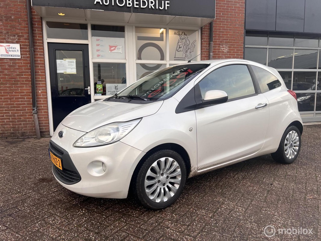Ford-Ka-1.2 Titanium X start/stop | Lease One en Lenen op Maat maken het mogelijk!