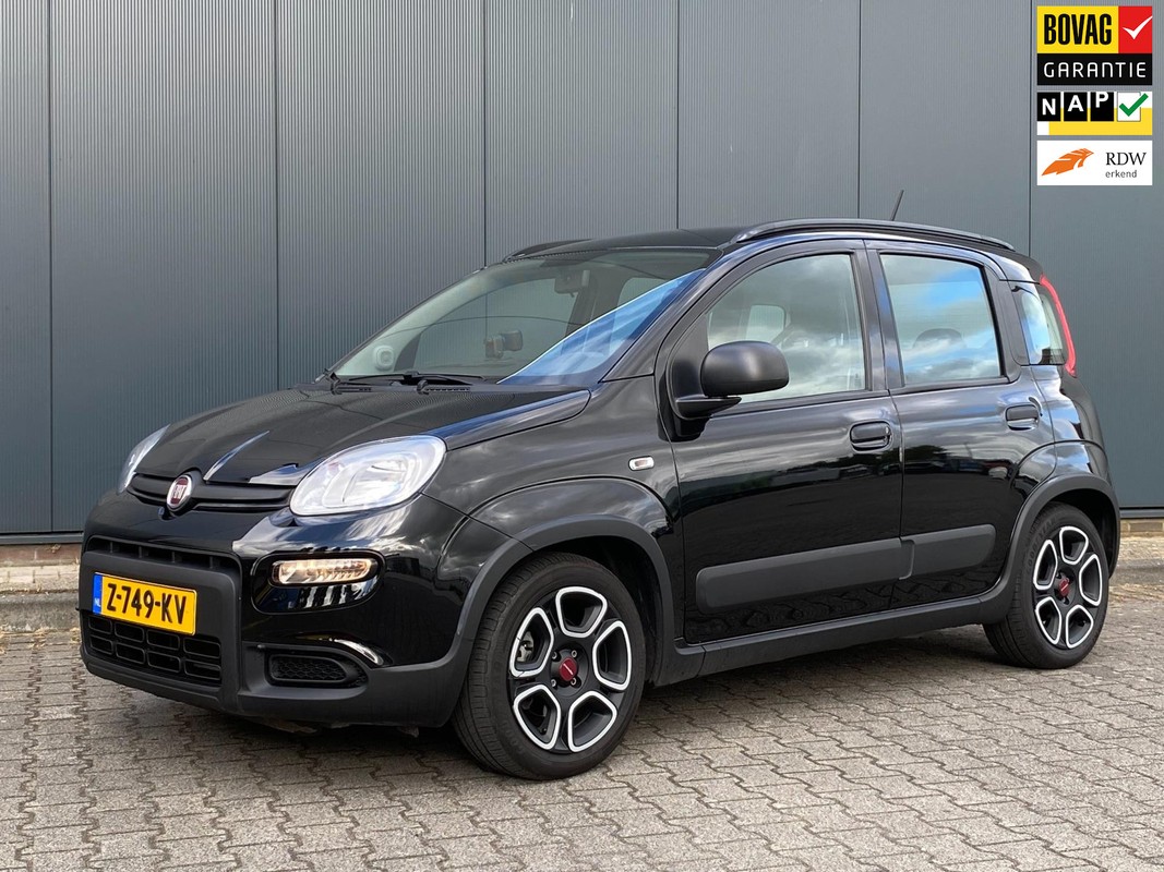 Fiat-Panda-1.0 Hybrid City Life | 5-persoons | Airco | Telefoon | DAB+ | BOVAG Garantie | Lease One en Lenen op Maat maken het mogelijk!