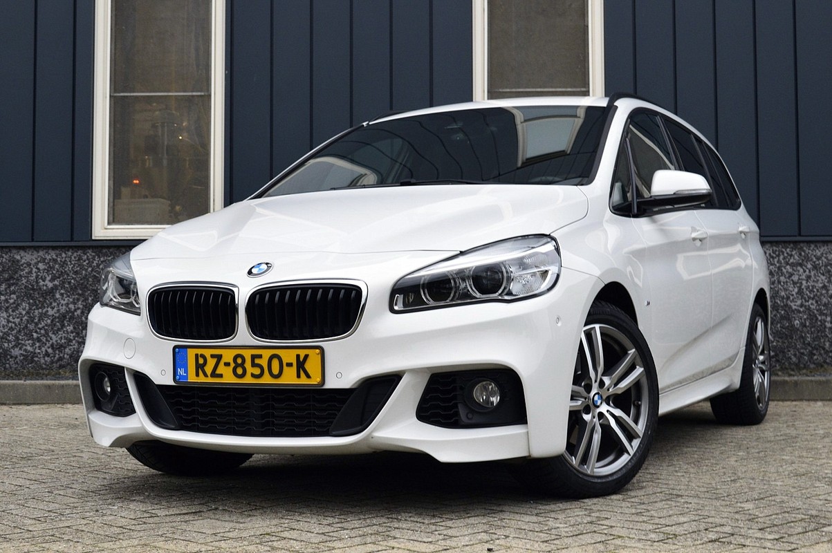 BMW-2 Serie-Gran Tourer 218i 7p.M-Sport | Lease One en Lenen op Maat maken het mogelijk!