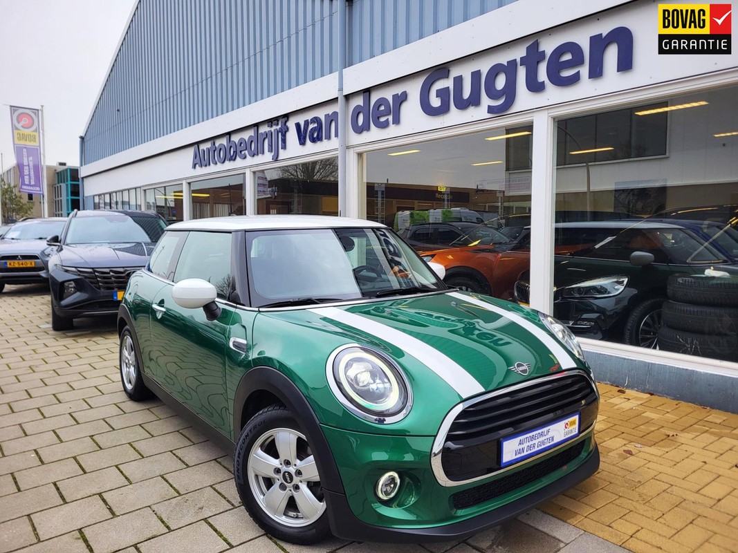 MINI-Cooper-Mini 1.5 / Bluetooth / Airco / Stoelverwarming / | Lease One en Lenen op Maat maken het mogelijk! MINI-Cooper-Mini 1.5 / Bluetooth / Airco / Stoelverwarming / | Lease One en Lenen op Maat maken het mogelijk!