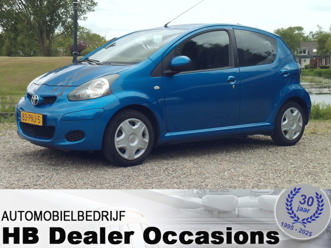 Toyota-Aygo-1.0-12V Comfort Navigator | Lease One en Lenen op Maat maken het mogelijk!