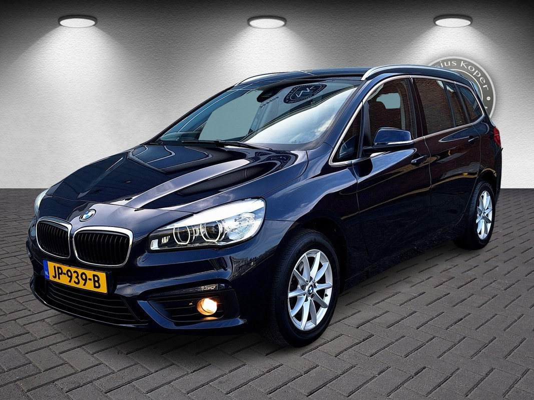 BMW-2 Serie-Gran Tourer 218i Executive 7-Persoons! | Lease One en Lenen op Maat maken het mogelijk!