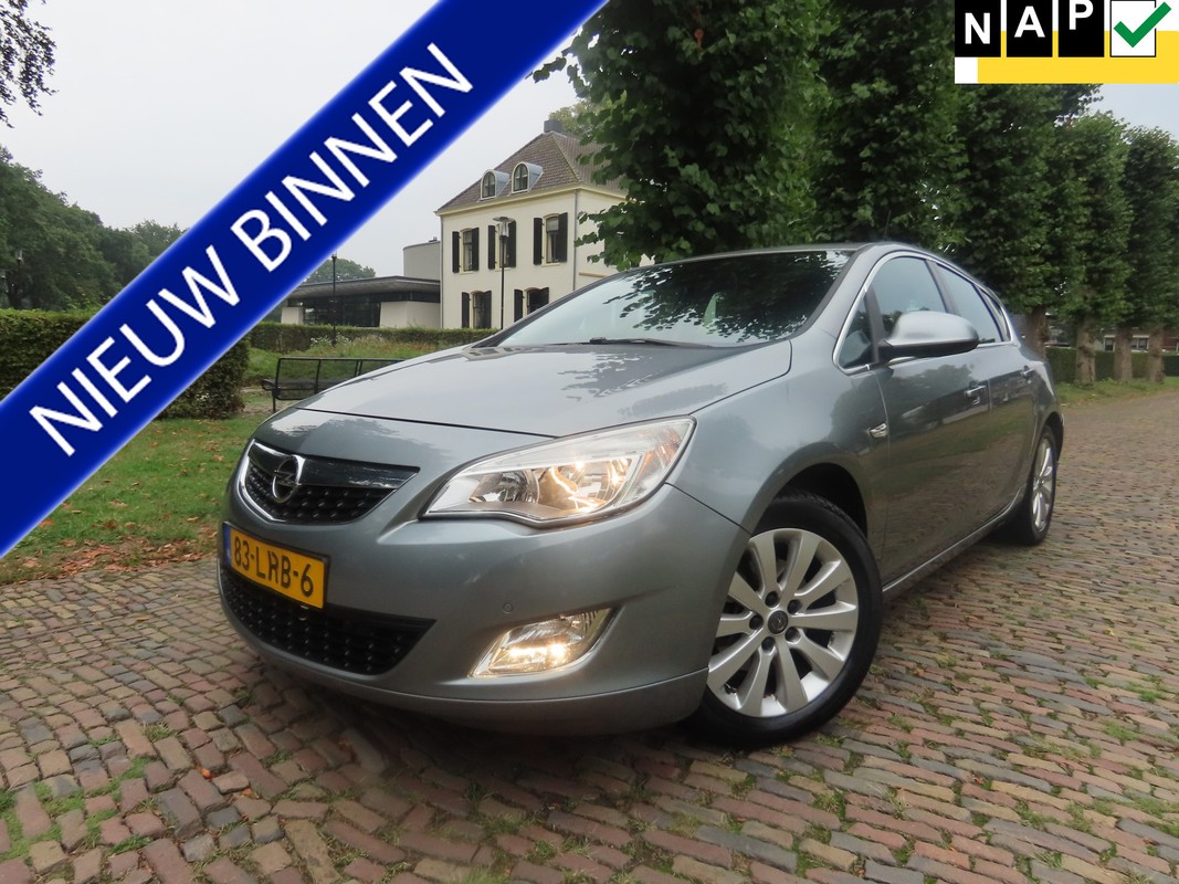 Opel-Astra-1.6 Turbo Cosmo 180 PK!!! Climatecontrol Cruisecontrol Pdc Trekhaak Half leer Sfeerverlichting Lm Velgen***Goed Onderhouden*** | Lease One en Lenen op Maat maken het mogelijk! Opel-Astra-1.6 Turbo Cosmo 180 PK!!! Climatecontrol Cruisecontrol Pdc Trekhaak Half leer Sfeerverlichting Lm Velgen***Goed Onderhouden*** | Lease One en Lenen op Maat maken het mogelijk!