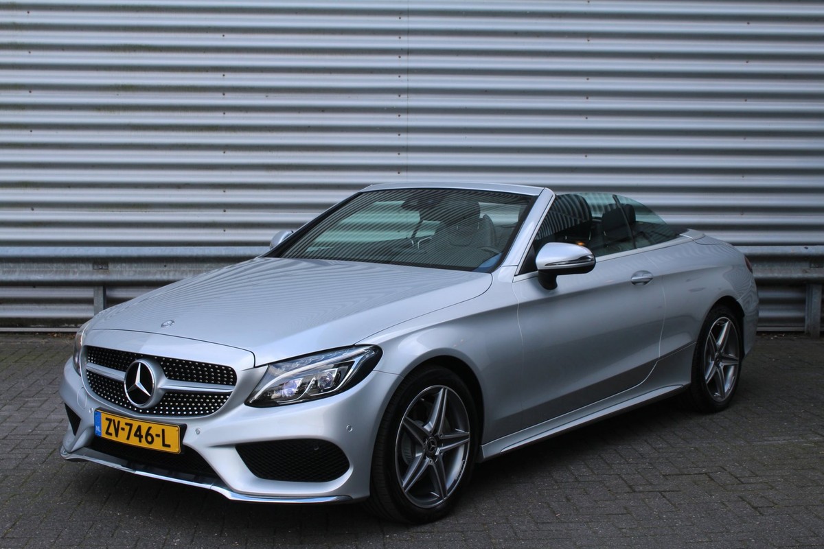 Mercedes-Benz-C-Klasse-Cabrio 180 156pk Edition 1 AMG Line AUTOMAAT | Lease One en Lenen op Maat maken het mogelijk! Mercedes-Benz-C-Klasse-Cabrio 180 156pk Edition 1 AMG Line AUTOMAAT | Lease One en Lenen op Maat maken het mogelijk!