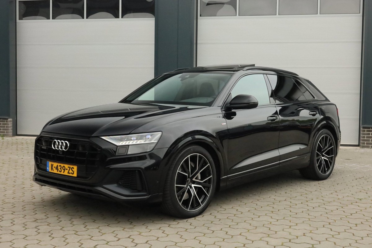 Audi-Q8-55 TFSI e quattro Pro Line S Pano B&O Adaptief Trekhaak | Lease One en Lenen op Maat maken het mogelijk!