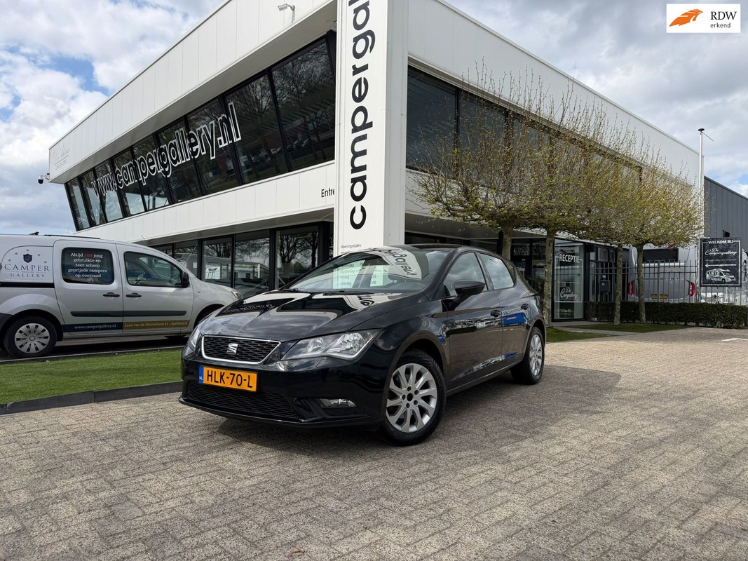 SEAT-Leon-1.4 TSI Style l CRUISE CONTROL l CLIMATRONIC l PDC SENSOREN l STOELVERWARMING l BLUETOOTH | Lease One en Lenen op Maat maken het mogelijk!