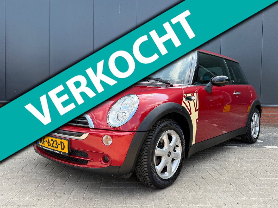 MINI-Cooper-Seven 1.6 (12 mnd BOVAG garantie) | Lease One en Lenen op Maat maken het mogelijk!