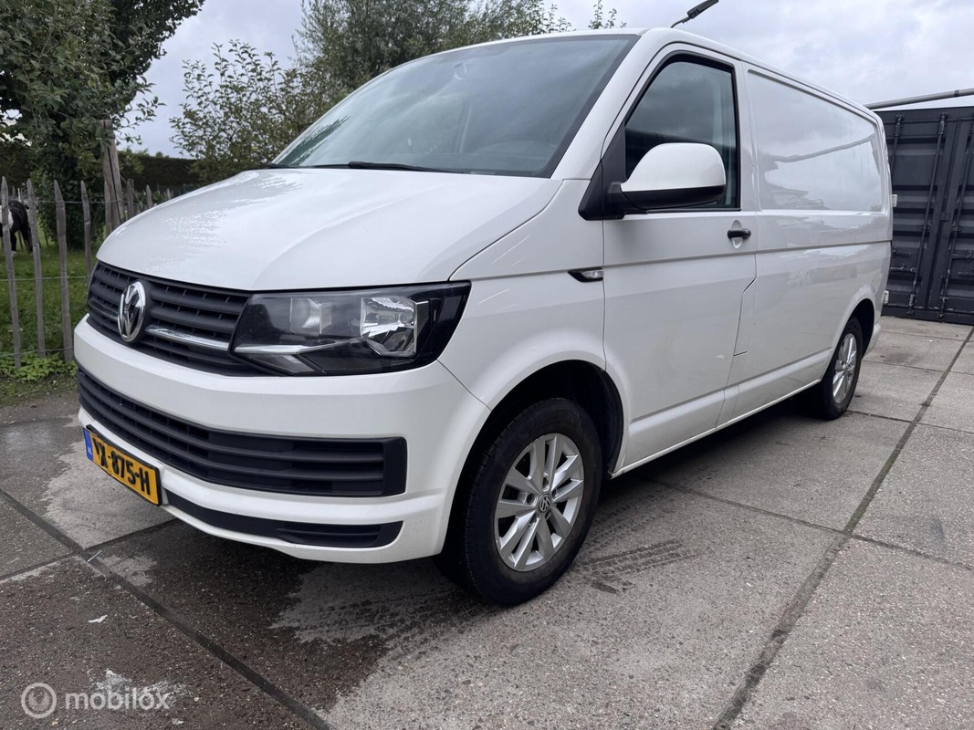 Volkswagen-Transporter-2.0 TDI L1H1 | Lease One en Lenen op Maat maken het mogelijk!