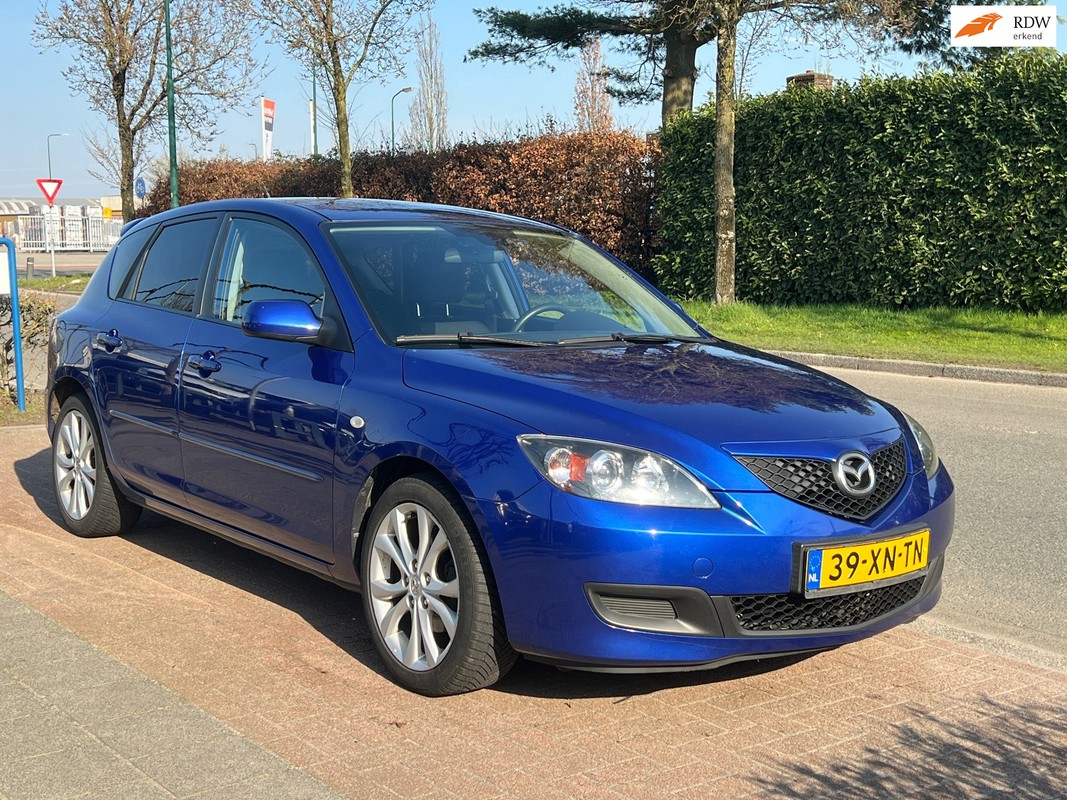 Mazda-3-1.6 S-VT Touring ** 5Drs| LMV | Lease One en Lenen op Maat maken het mogelijk! Mazda-3-1.6 S-VT Touring ** 5Drs| LMV | Lease One en Lenen op Maat maken het mogelijk!
