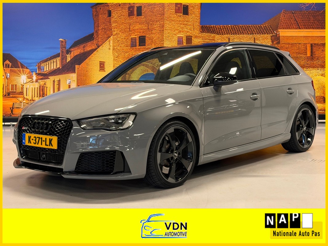 Audi-A3-Sportback 2.5 TFSI RS3 Quattro Aut Panodak B&O Nardo Grijs | Lease One en Lenen op Maat maken het mogelijk! Audi-A3-Sportback 2.5 TFSI RS3 Quattro Aut Panodak B&O Nardo Grijs | Lease One en Lenen op Maat maken het mogelijk!