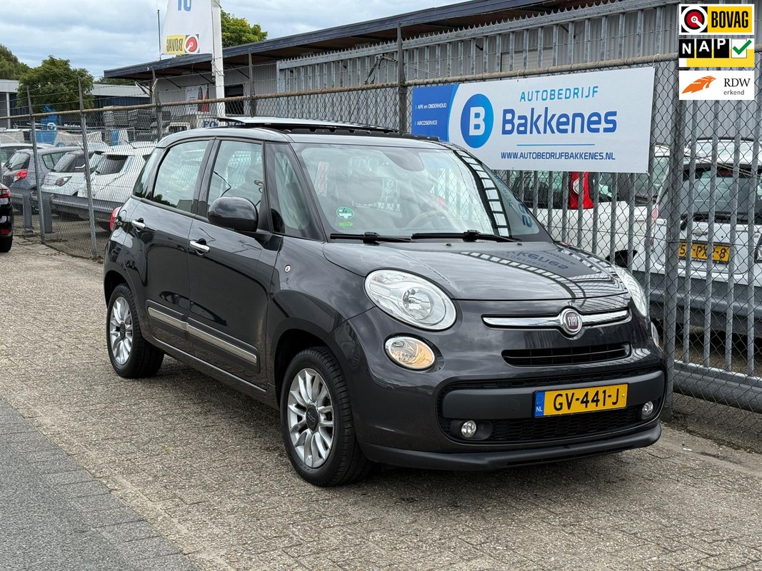 Fiat-500L-0.9 TwinAir Lounge | Panorama | Airco | Cruise | Trekhaak | Lease One en Lenen op Maat maken het mogelijk!