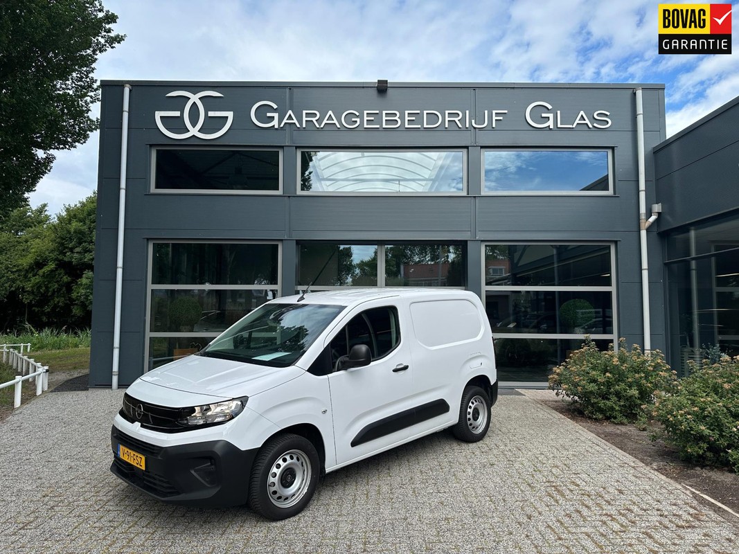 Opel-Combo-1.5 BlueHDi 100 pk L1 6600 km!!!!! carplay 3 zits | Lease One en Lenen op Maat maken het mogelijk!