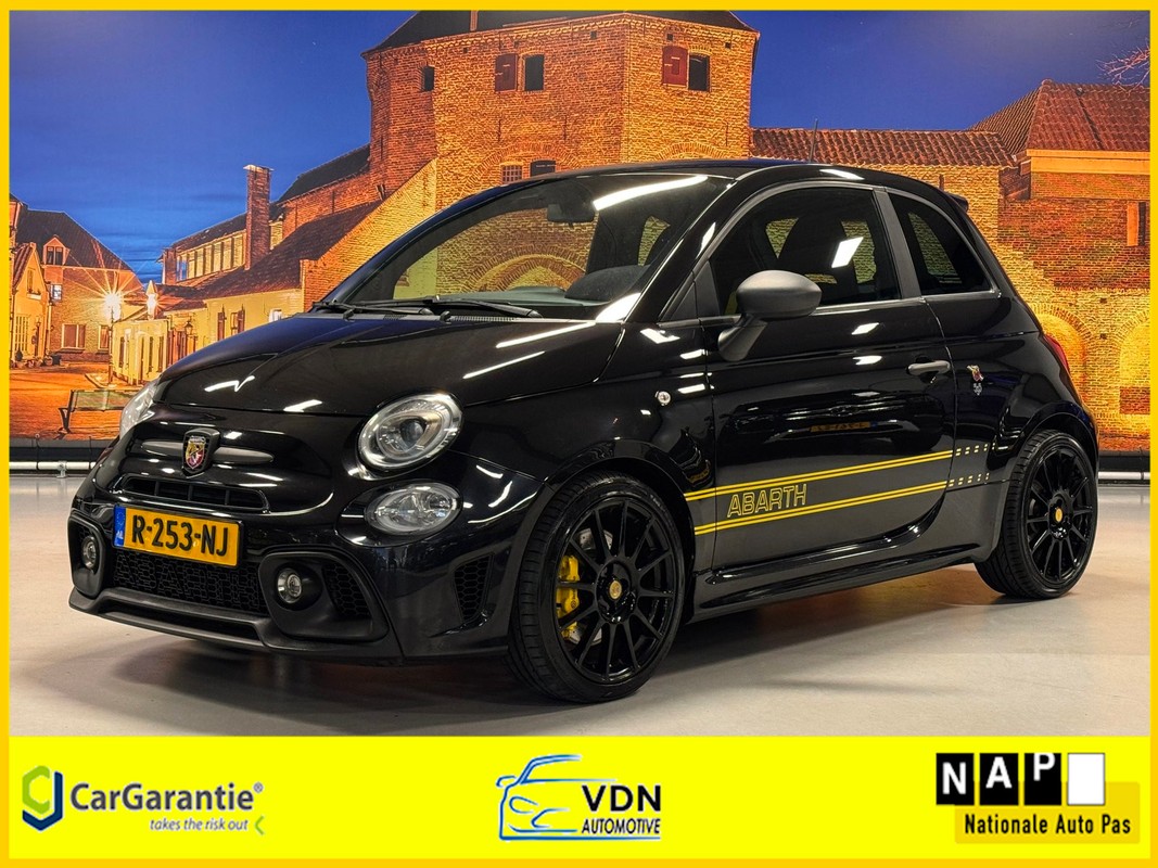Fiat-500-1.4 T-Jet Abarth 595 Competizione Carplay/DAB 180PK | Lease One en Lenen op Maat maken het mogelijk!