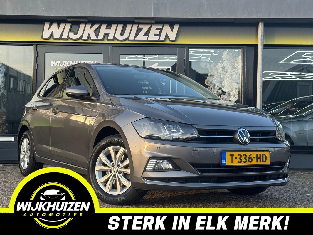 Volkswagen-Polo-1.0 TSI R-Line Automaat met Climate !!! Navigatie !!! Nieuwstaat !!! | Lease One en Lenen op Maat maken het mogelijk!