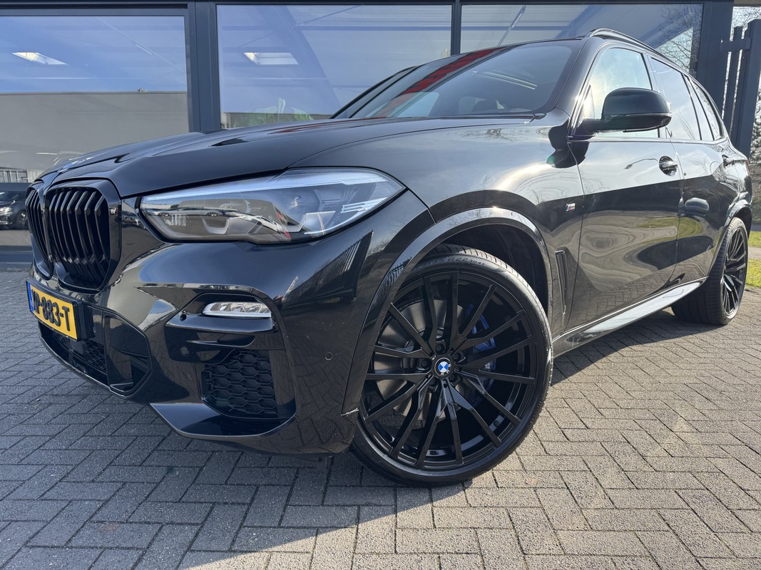 BMW-X5-xDrive40i M-Sport High Executive | Lease One en Lenen op Maat maken het mogelijk!