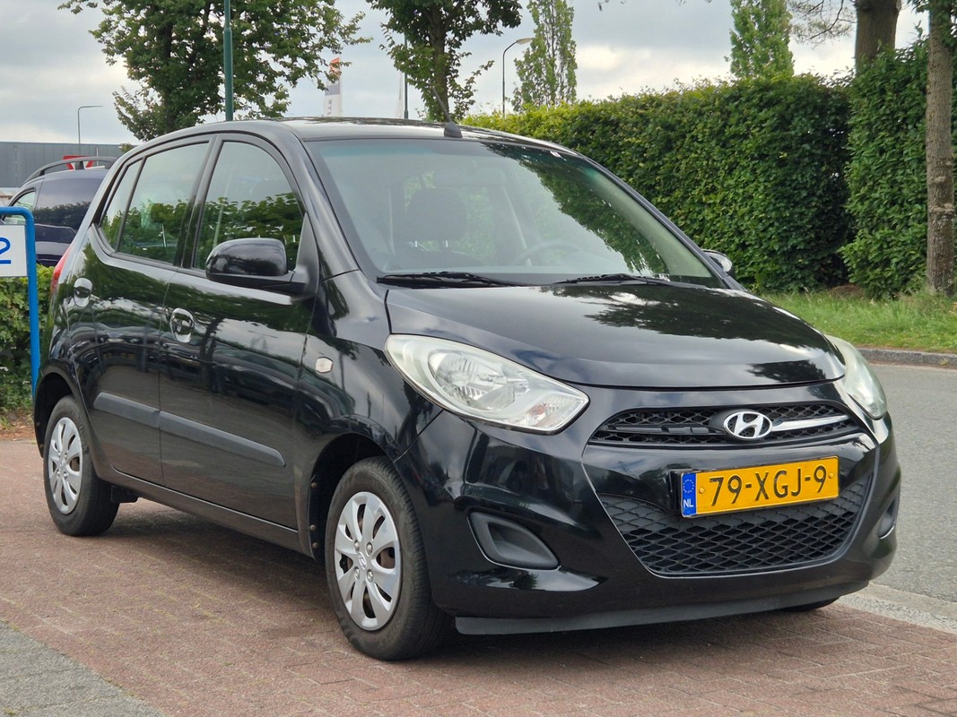 Hyundai-i10-1.1 i-Drive Cool | airco | Lease One en Lenen op Maat maken het mogelijk!