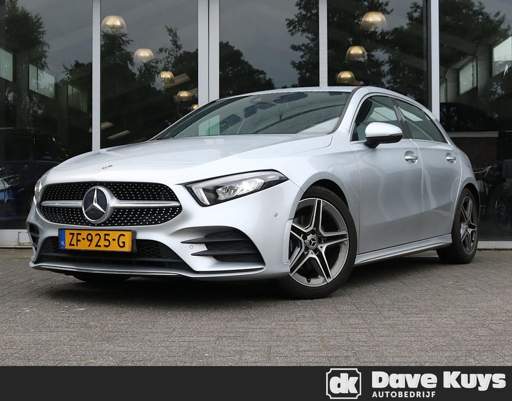 Mercedes-Benz-A-Klasse-200 AMG Line Sfeerverlichting | Widescreen | Lease One en Lenen op Maat maken het mogelijk! Mercedes-Benz-A-Klasse-200 AMG Line Sfeerverlichting | Widescreen | Lease One en Lenen op Maat maken het mogelijk!