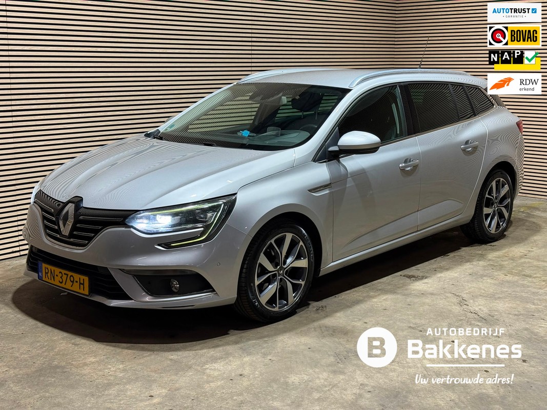 Renault-Mégane Estate-1.2 TCe Bose | Camera | Automaat | 1e eigenaar | Lease One en Lenen op Maat maken het mogelijk!