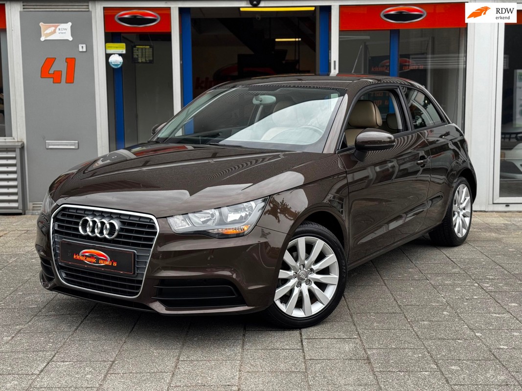 Audi-A1-1.2 TFSI Connect Navigatie Leder Airco LM NAP | Lease One en Lenen op Maat maken het mogelijk!