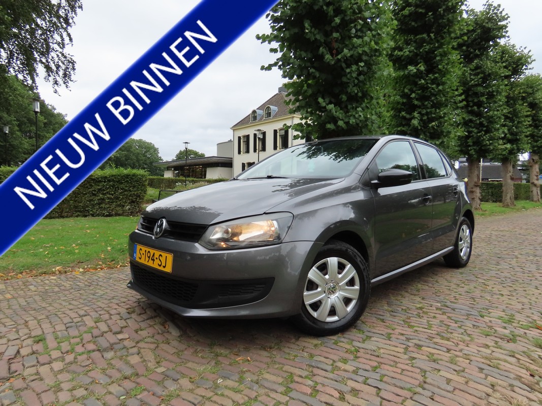 Volkswagen-Polo-1.2-12V Comfortline Climate Control Nwe Ketting 5 Drs Apk T/M 30-06-2027 | Lease One en Lenen op Maat maken het mogelijk! Volkswagen-Polo-1.2-12V Comfortline Climate Control Nwe Ketting 5 Drs Apk T/M 30-06-2027 | Lease One en Lenen op Maat maken het mogelijk!