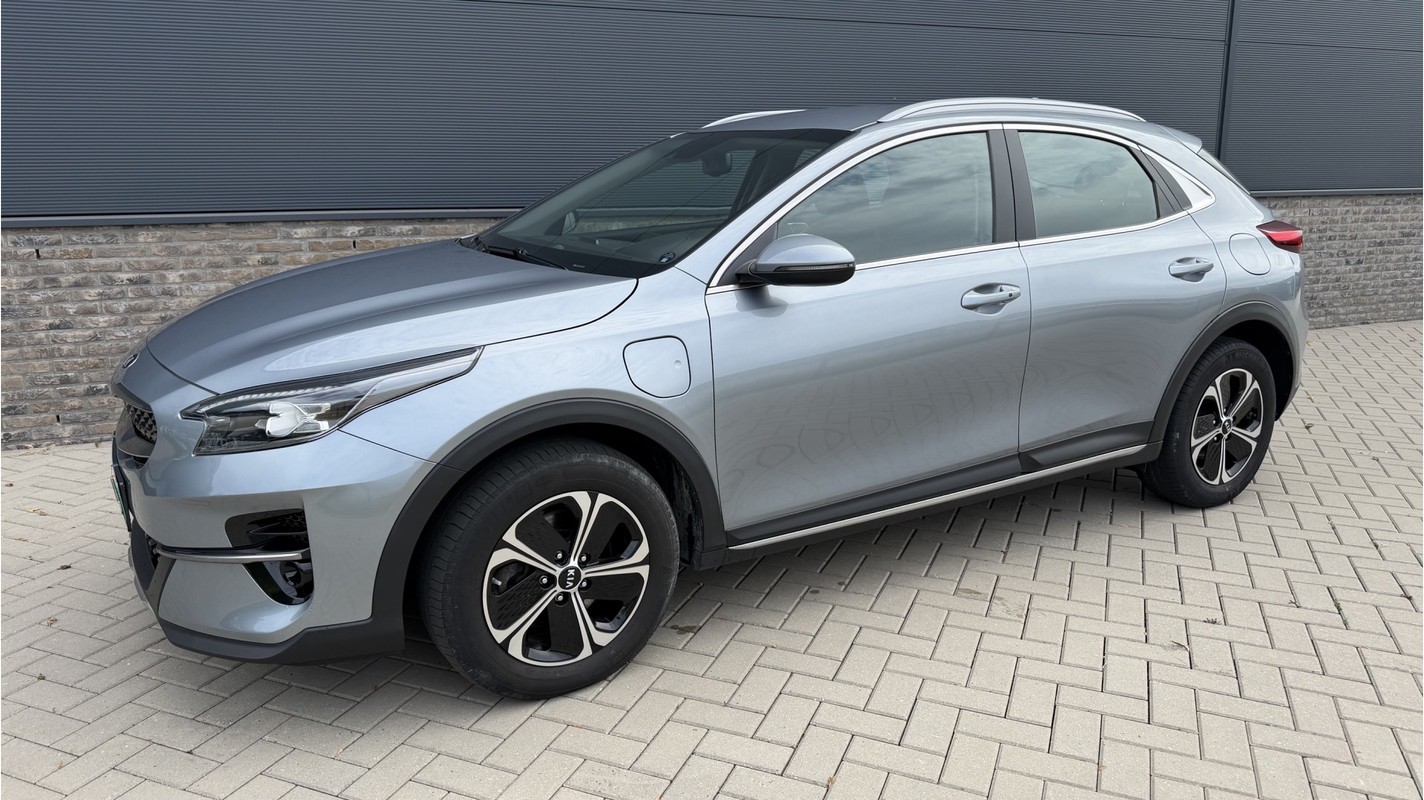 Kia-XCeed-1.6 GDi PHEV DynamicPlusLine | Lease One en Lenen op Maat maken het mogelijk!