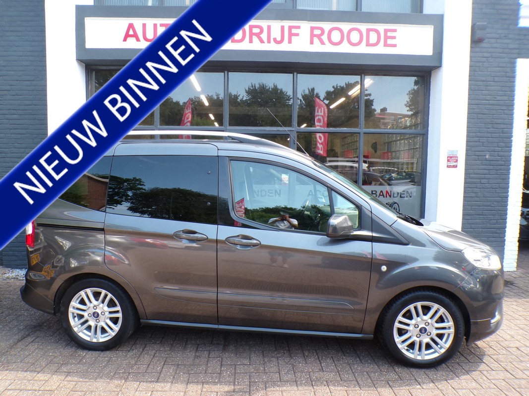 Ford-Tourneo Courier-1.0 Titanium | Lease One en Lenen op Maat maken het mogelijk! Ford-Tourneo Courier-1.0 Titanium | Lease One en Lenen op Maat maken het mogelijk!