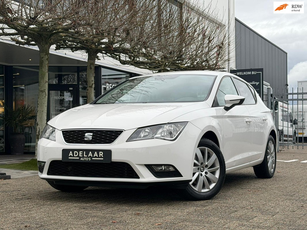 SEAT-Leon-1.2 TSI | AIRCO | ELEKTRISCHE RAMEN | RADIO | MULTI STUUR | | Lease One en Lenen op Maat maken het mogelijk!