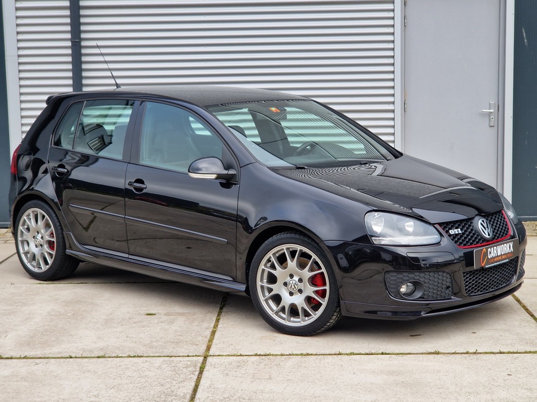 Volkswagen-Golf-2.0 TFSI GTI Edition 30 DSG | Lease One en Lenen op Maat maken het mogelijk!