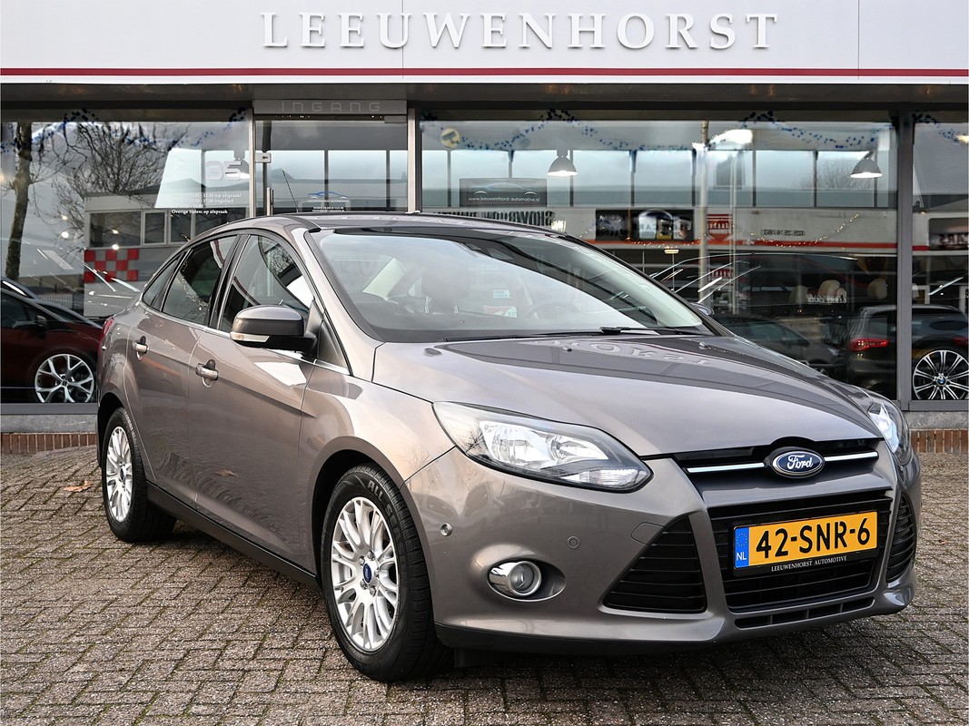 Ford-Focus-1.6 EcoBoost Titanium | Lease One en Lenen op Maat maken het mogelijk! Ford-Focus-1.6 EcoBoost Titanium | Lease One en Lenen op Maat maken het mogelijk!