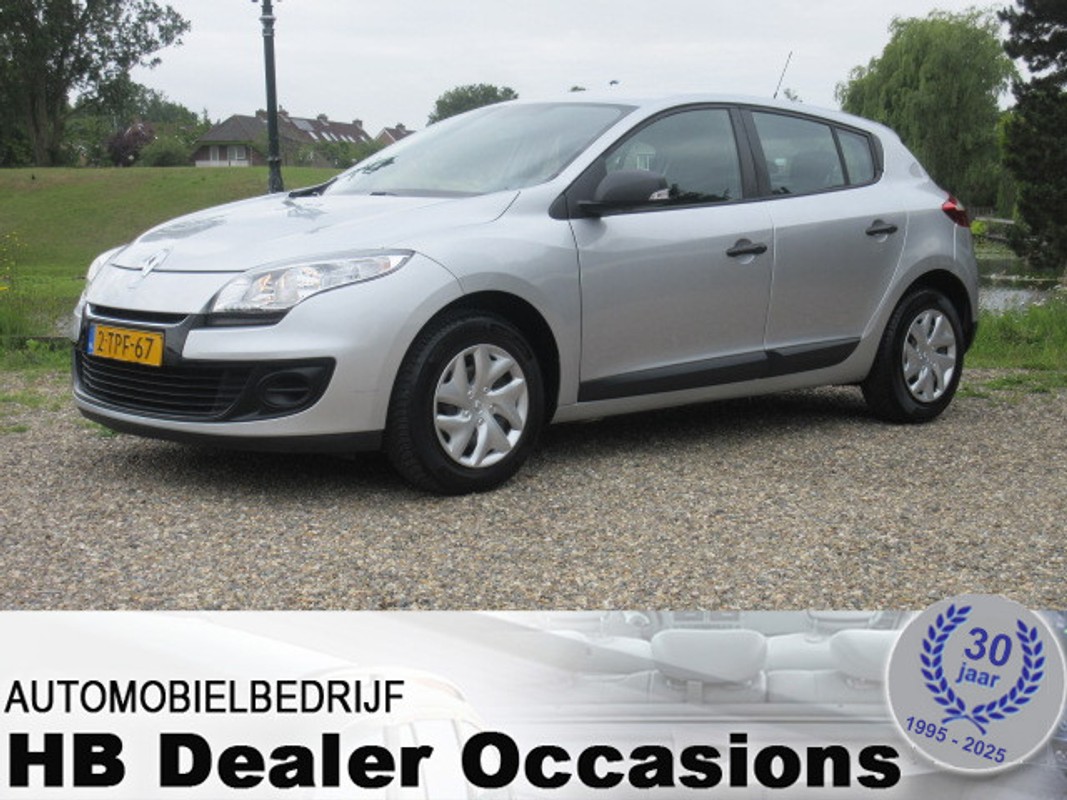 Renault-Mégane-1.5 dCi Expression | Lease One en Lenen op Maat maken het mogelijk!