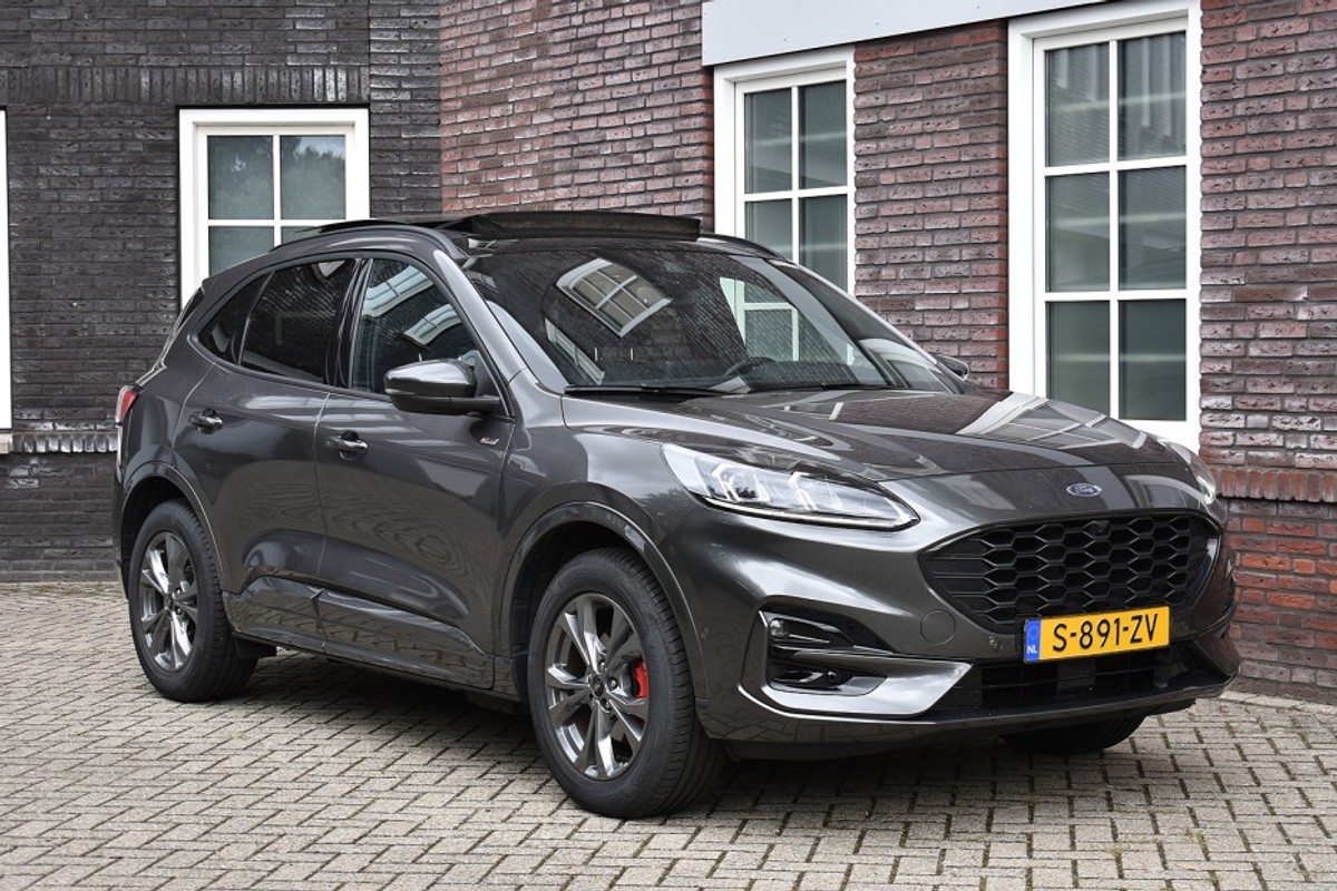 Ford-Kuga-2.5 PHEV ST-Line X - Pano - B&O - Trekhaak Wij zijn op afspraak geopend! Graag bellen voor uw komst. | Lease One en Lenen op Maat maken het mogelijk! Ford-Kuga-2.5 PHEV ST-Line X - Pano - B&O - Trekhaak Wij zijn op afspraak geopend! Graag bellen voor uw komst. | Lease One en Lenen op Maat maken het mogelijk!