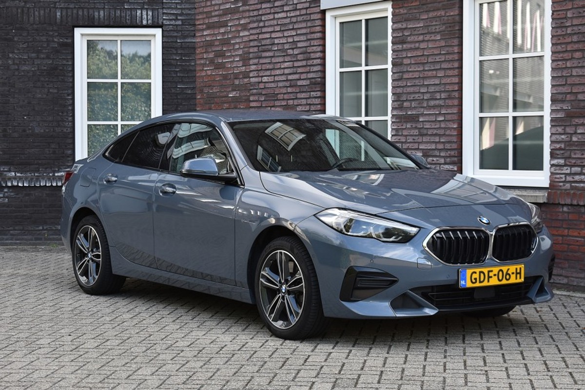 BMW-2 Serie-220 220i Wij zijn op afspraak geopend! Graag bellen voor uw komst. | Lease One en Lenen op Maat maken het mogelijk! BMW-2 Serie-220 220i Wij zijn op afspraak geopend! Graag bellen voor uw komst. | Lease One en Lenen op Maat maken het mogelijk!