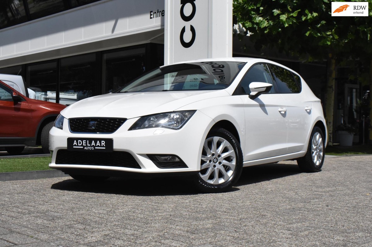 SEAT-Leon-1.2 TSI Style | NAVI | CRUISE | STOELVERWARMING | CLIMA | | Lease One en Lenen op Maat maken het mogelijk!