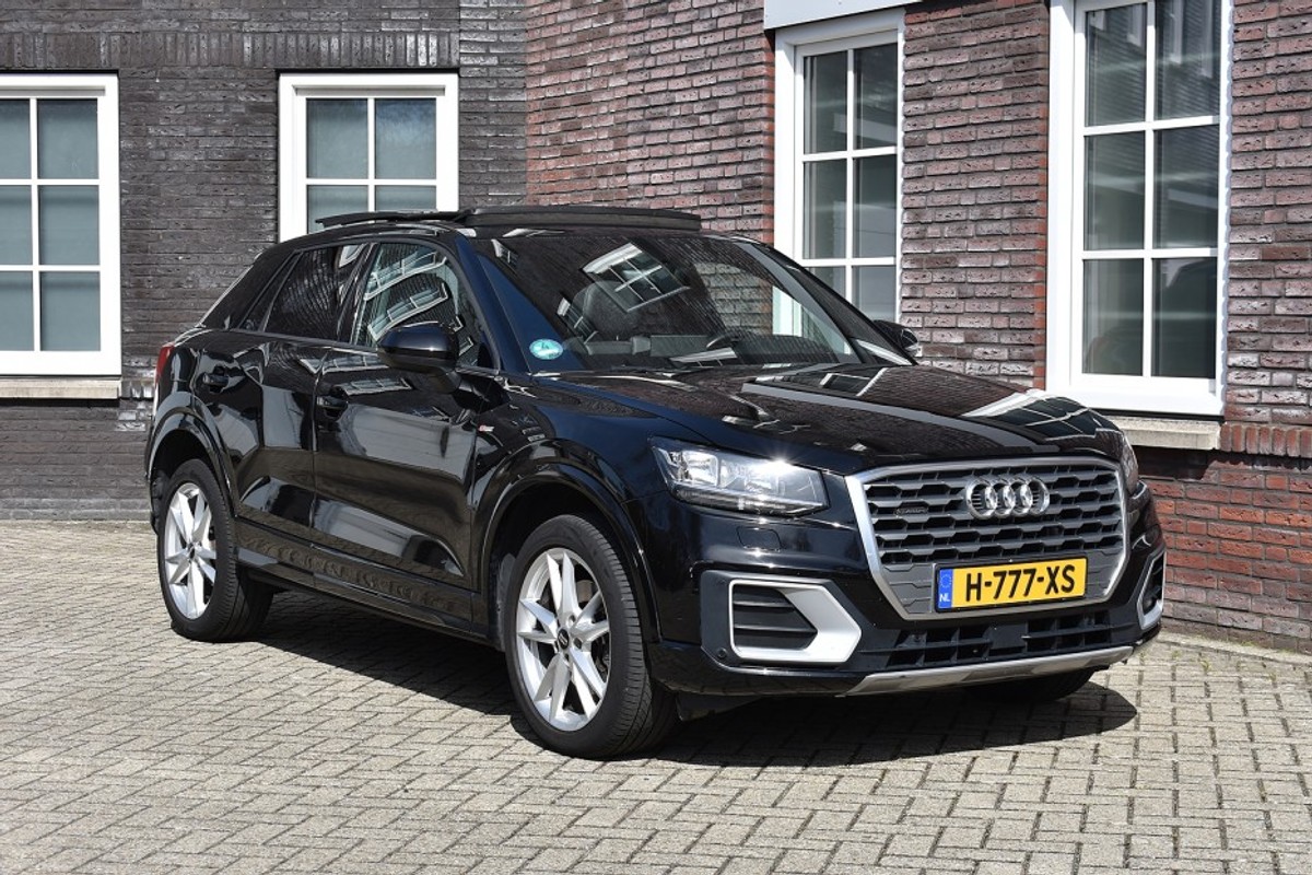 Audi-Q2-40 TFSI quattro S line Pro Line Plus/Panodak/verwarmde stoelen/half leer/ Wij zijn op afspraak geopend! Graag bellen voor uw komst. | Lease One en Lenen op Maat maken het mogelijk!