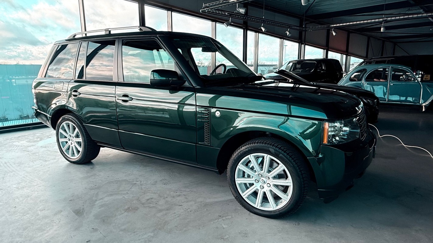 Land Rover-Range Rover-5.0 V8 Supercharged | Lease One en Lenen op Maat maken het mogelijk!