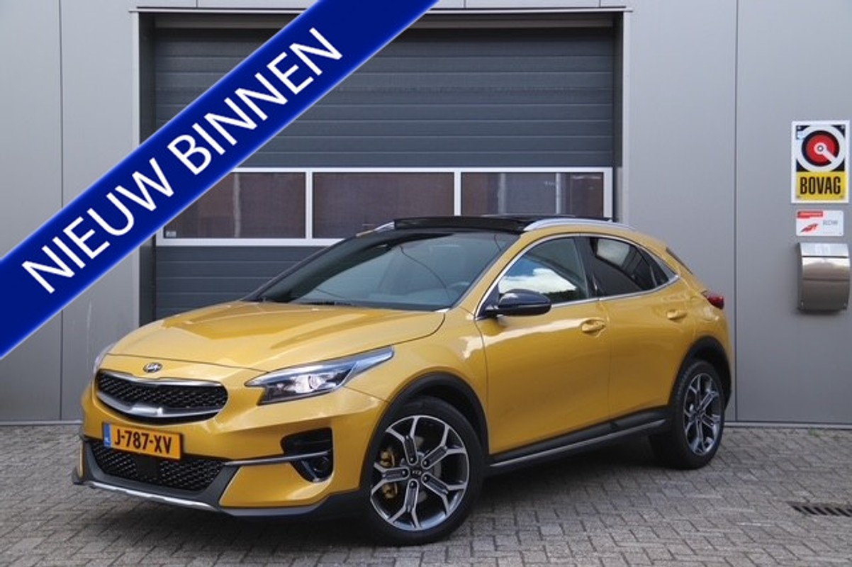 Kia-XCeed-1.4 T-GDi DynamicPlusLine Automaat, Stoel & Stuurverwarmd, Camera, Cruise, Pano | Lease One en Lenen op Maat maken het mogelijk!
