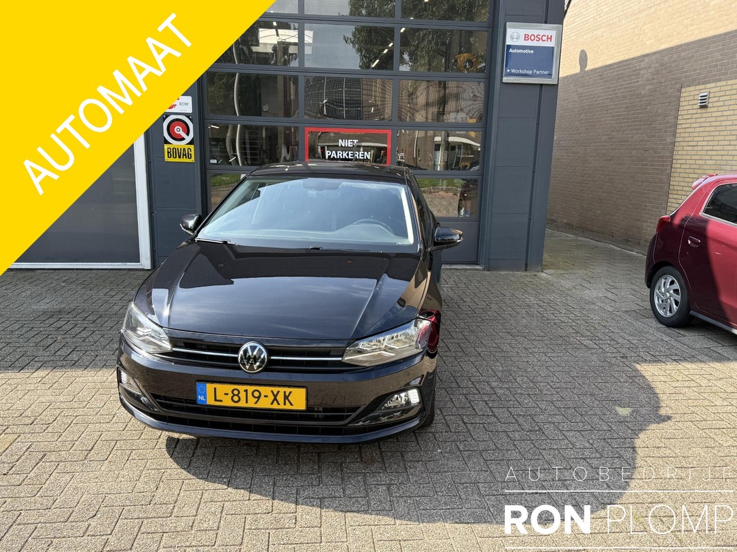 Volkswagen-Polo-1.0 TSI Highline Automaat | Lease One en Lenen op Maat maken het mogelijk! Volkswagen-Polo-1.0 TSI Highline Automaat | Lease One en Lenen op Maat maken het mogelijk!