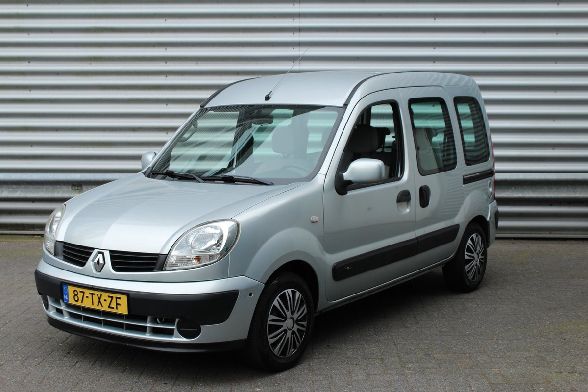 Renault-Kangoo-1.6-16V 95pk Expression Trekhaak APK 11-2026 | Lease One en Lenen op Maat maken het mogelijk!