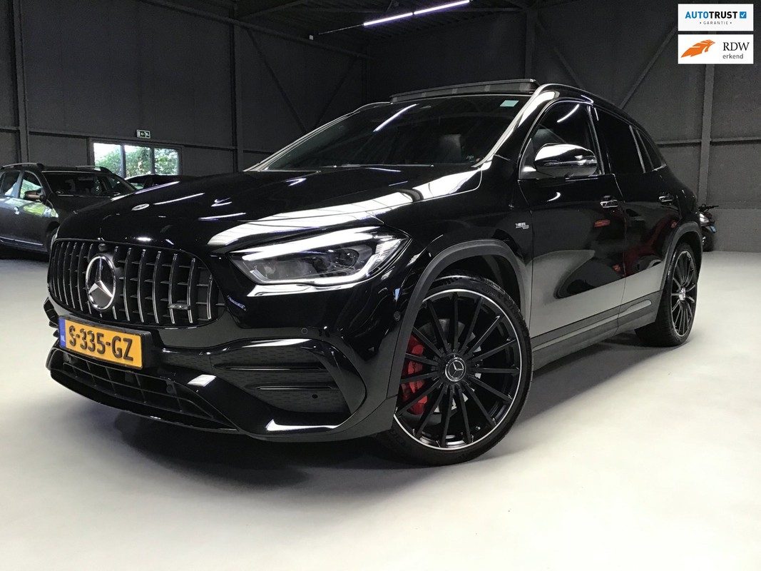 Mercedes-Benz-GLA-AMG 35 4MATIC I Pano I 360Cam I Sfeer verl. I Multibeam I 21Inch I Trekhaak I Mem. Elec Stoel + Verwarm. | Lease One en Lenen op Maat maken het mogelijk!