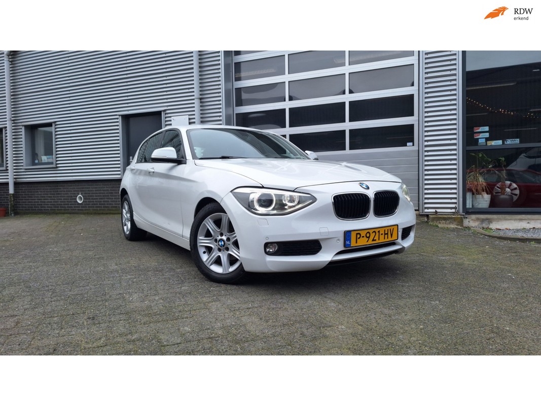 BMW-1 Serie-114i | Lease One en Lenen op Maat maken het mogelijk!